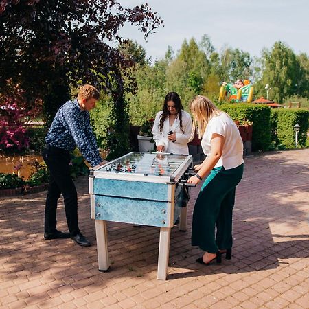 Resort Holiday Natural - Gosciniec Zacisze Chmielno Exterior foto