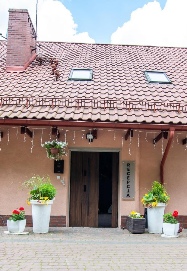 Resort Holiday Natural - Gosciniec Zacisze Chmielno Exterior foto