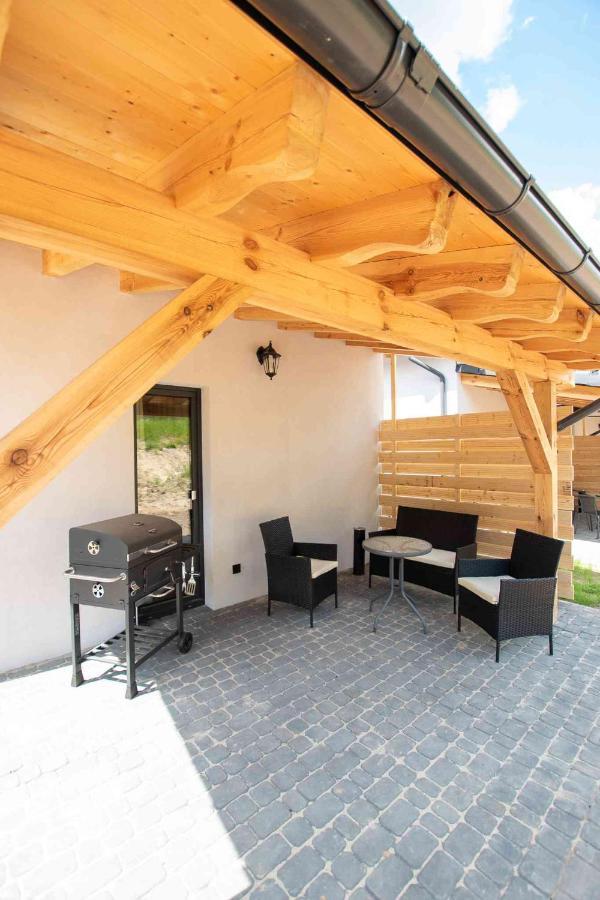 Resort Holiday Natural - Gosciniec Zacisze Chmielno Exterior foto