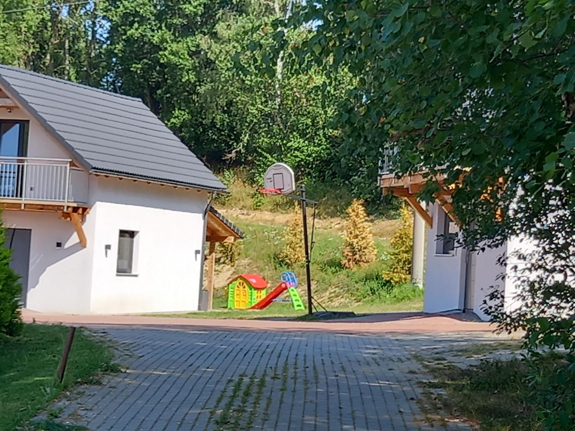 Resort Holiday Natural - Gosciniec Zacisze Chmielno Exterior foto