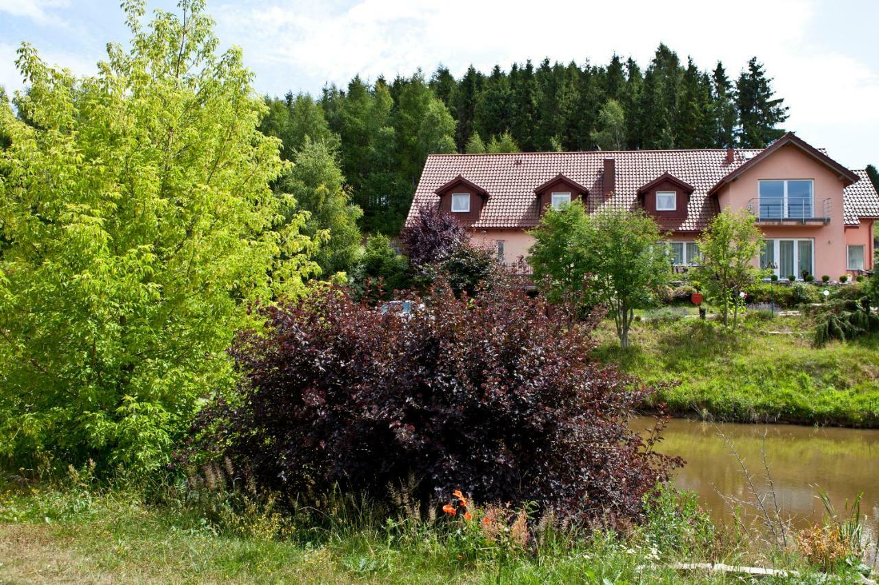 Resort Holiday Natural - Gosciniec Zacisze Chmielno Exterior foto